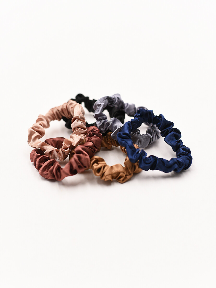 SET DE SCRUNCHIES - VARIOS COLORES 