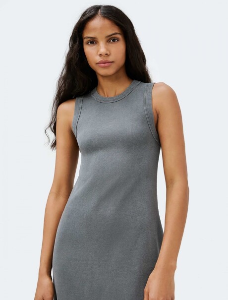 VESTIDO LARGO SIN MANGAS NEGRO