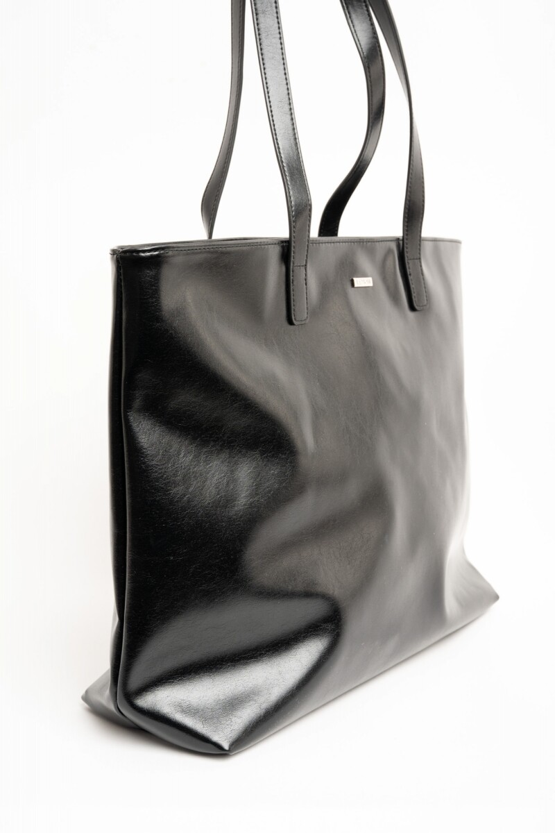 Travel Bag Cuero Vegano Negro