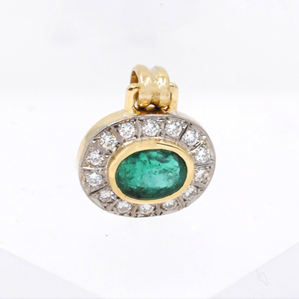 Colgante En Oro 18K, Brillantes Y Esmeraldas Colgante En Oro 18K, Brillantes Y Esmeraldas