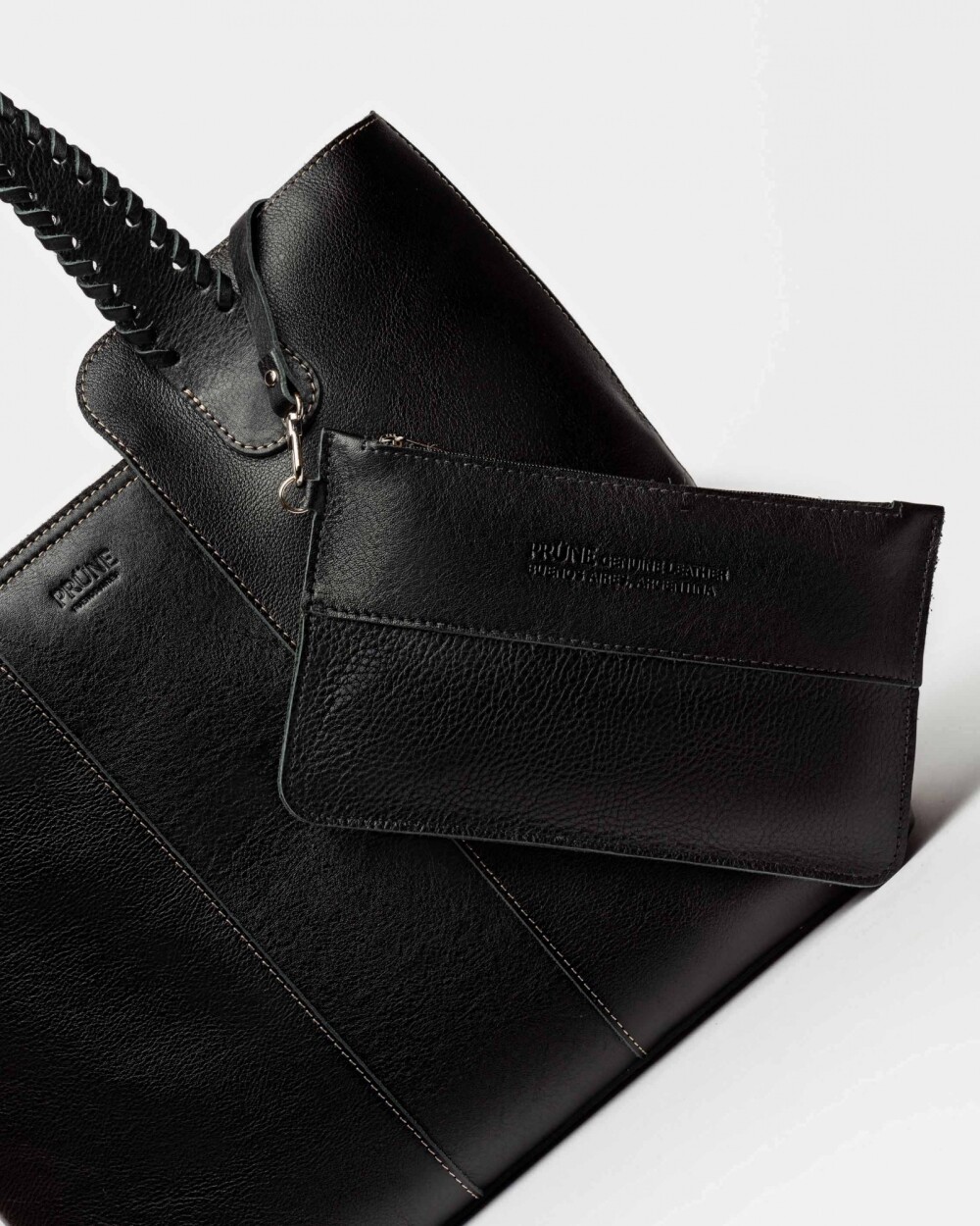 Shopper The Braided en cuero vegetal liso Negro