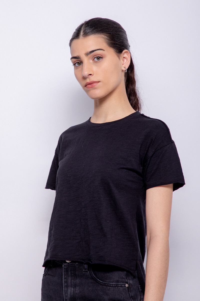 REMERA RANIA Negro