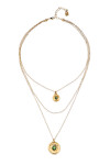 COLLAR TRIPLE EN ALEACIÓN DE METALES BAÑADO EN ORO DE 18K CON 2 CHARMS DE OJO Y CRISTAL FACETADO VERDE Colgante
