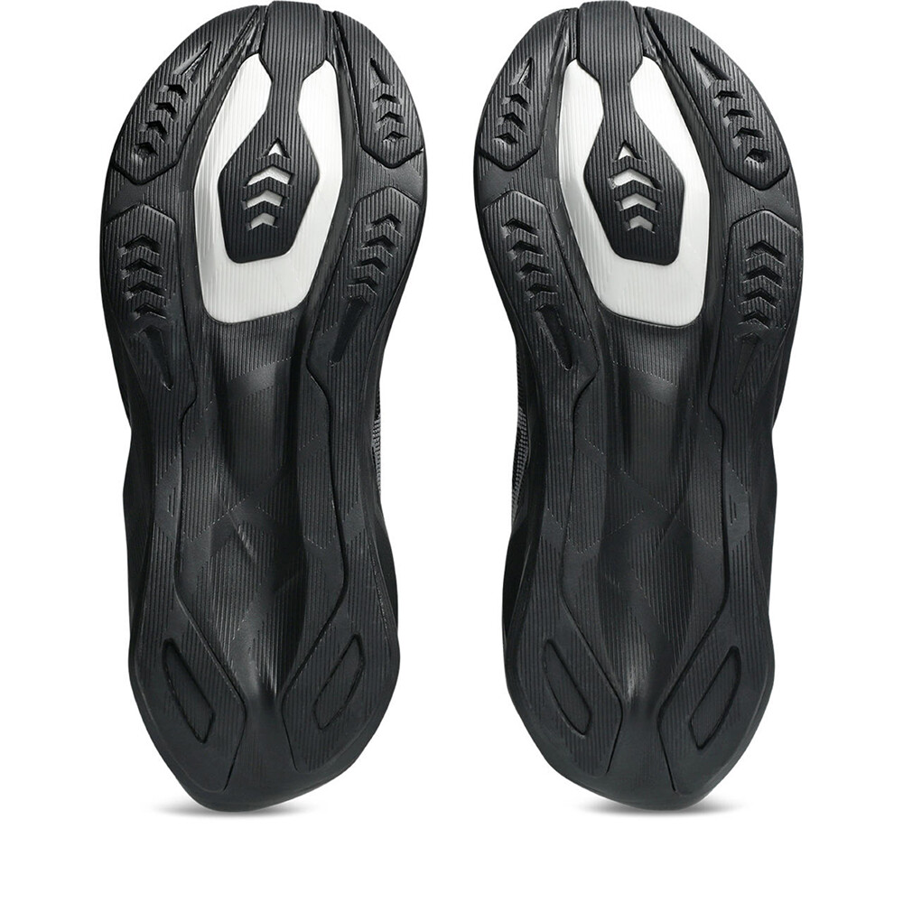 Zapatillas Running Novablast 6 Hombre Black/black
