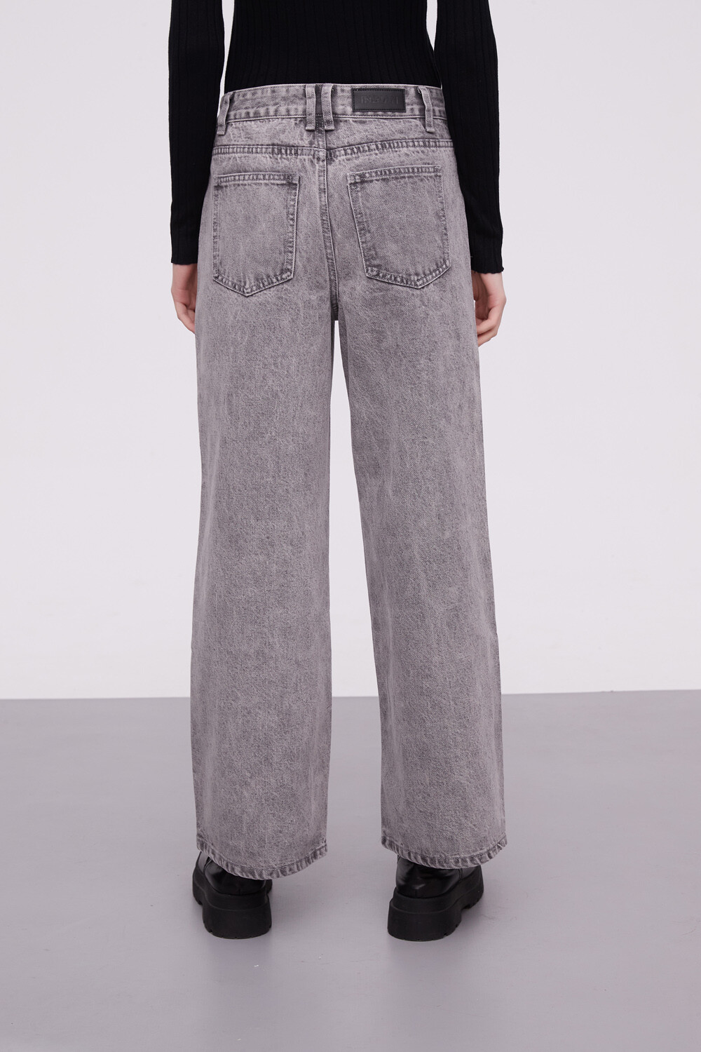 Pantalon Afrodin Gris Claro