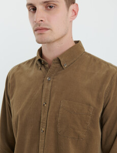 012613 CAMISA HARRY Tostado