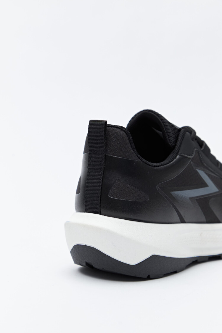 ZAPATILLA NAVI Negro