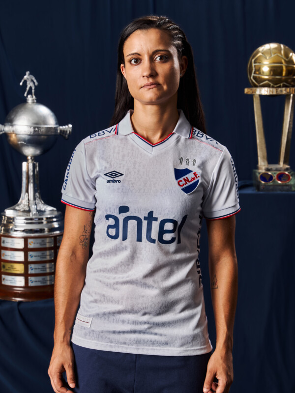 Camiseta Home 2026 Nacional Oficial Mujer S09