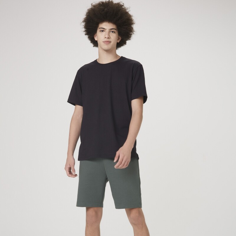 CAMISETA MM MASC NEGRO