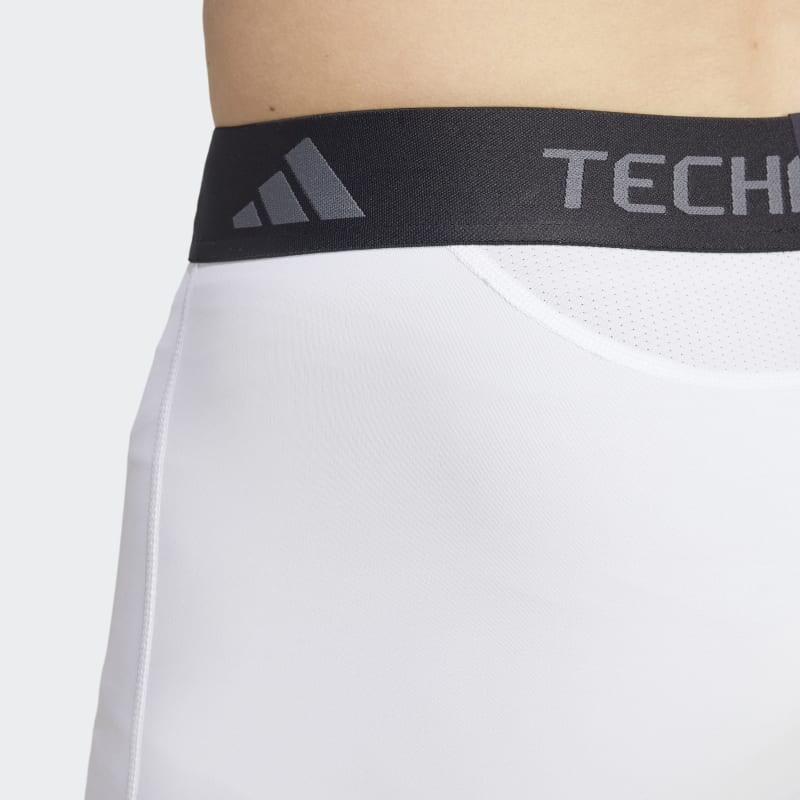 Short Adidas Techfit Compression Blanco