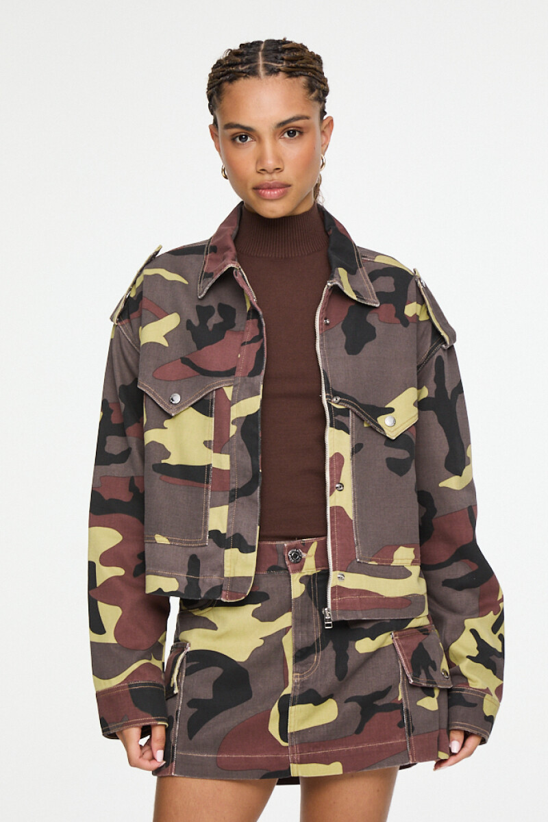 CHAQUETA DENIM CAMUFLADA Camuflado