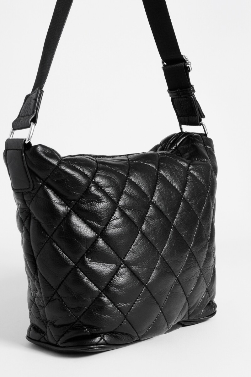 Cartera hobo matelaseada rombo negro