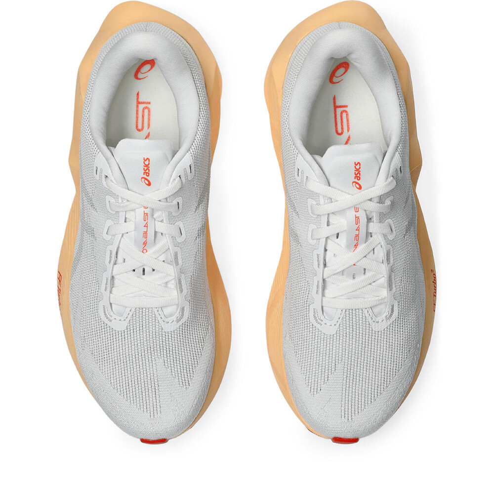 Zapatillas Running Novablast 6 Mujer White/vivid Coral