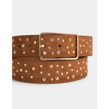 Cinturón Con Tachas Marron Camel