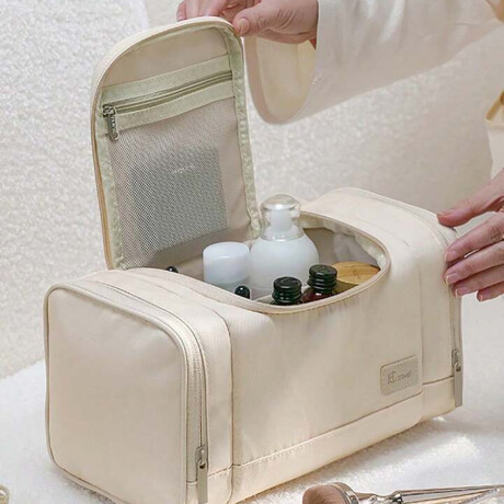 Neceser maletín con varios bolsillos Beige