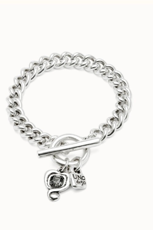 PULSERA DE CADENA DE ALEACIÓN DE METALES BAÑADA EN PLATA DE LEY CON CORAZON Y CRISTAL NEGRO Pulsera