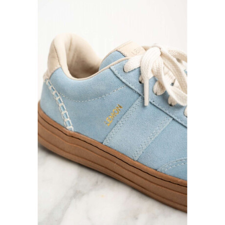 Zapatilla Gamuza Celeste