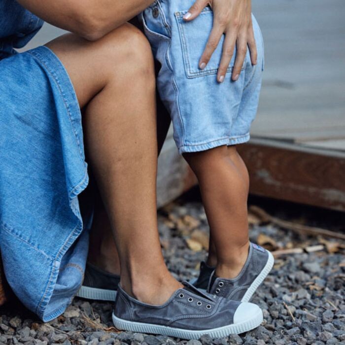 zapatillas y merceditas