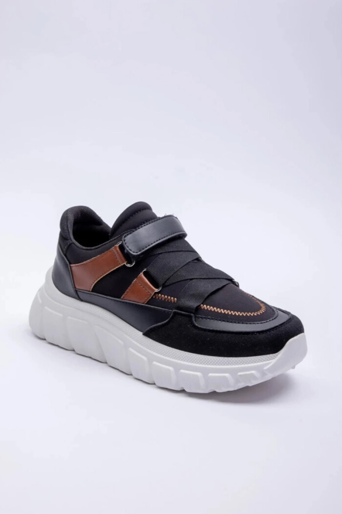 CALZADO DEPORTIVO MUJER PDK VEDRA Negro