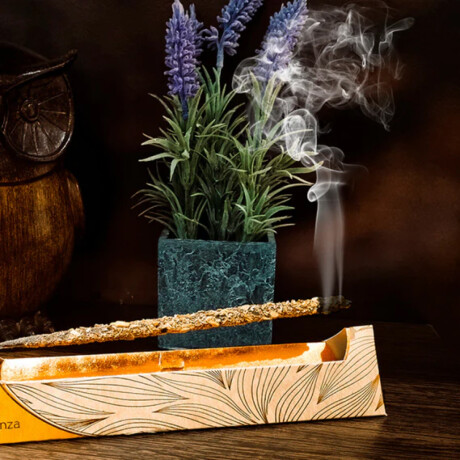 Sahumerio Blend en caja porta incienso Super Palo Santo