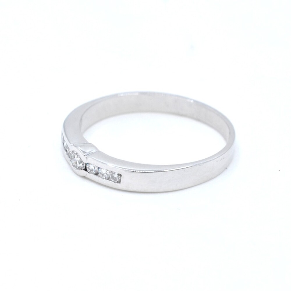 Anillo oro 18k blanco y brillantes Anillo oro 18k blanco y brillantes