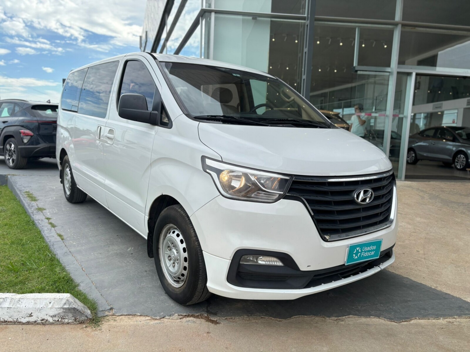 Hyundai H1 12Plz Minibus Nafta - 2019 