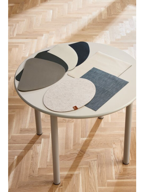 Mantel individual VALLMO 33x42 gris oscuro Mantel individual VALLMO 33x42 gris oscuro