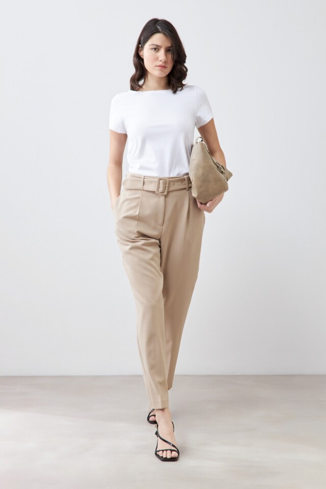 Remera escote bote blanco