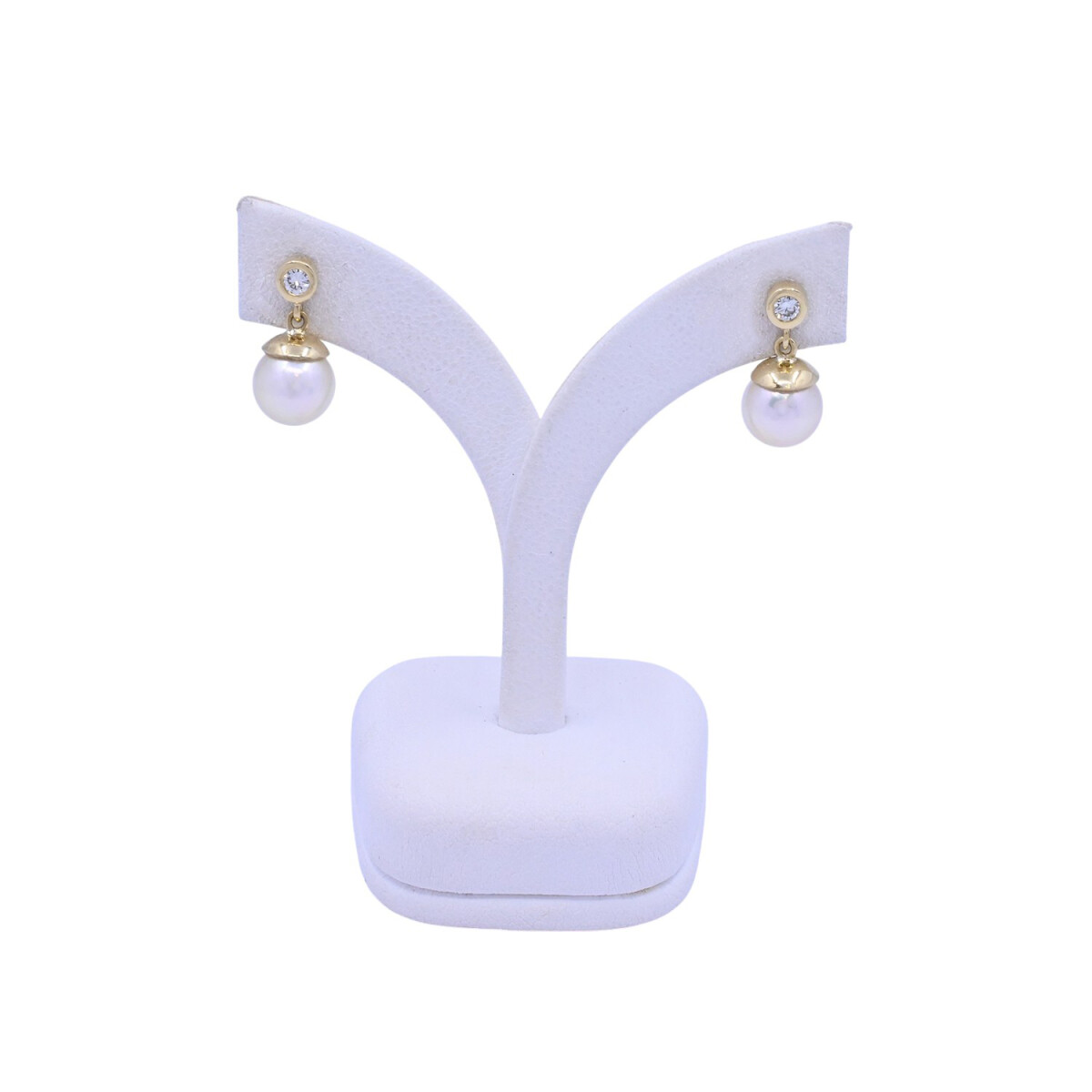 Caravanas oro 18 k con brillantes y perlas de cultivo. 