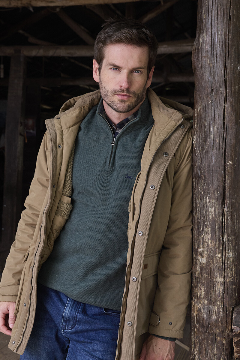 CAMPERA CON CAPUCHA DESMONTABLE - Beige 
