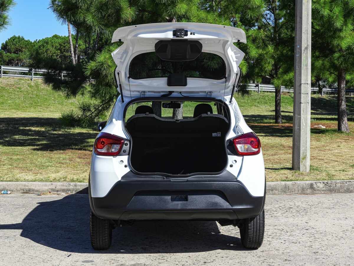 Renault Kwid 1.0 Life Full con Ficha | Permuta / Financia Renault Kwid 1.0 Life Full con Ficha | Permuta / Financia