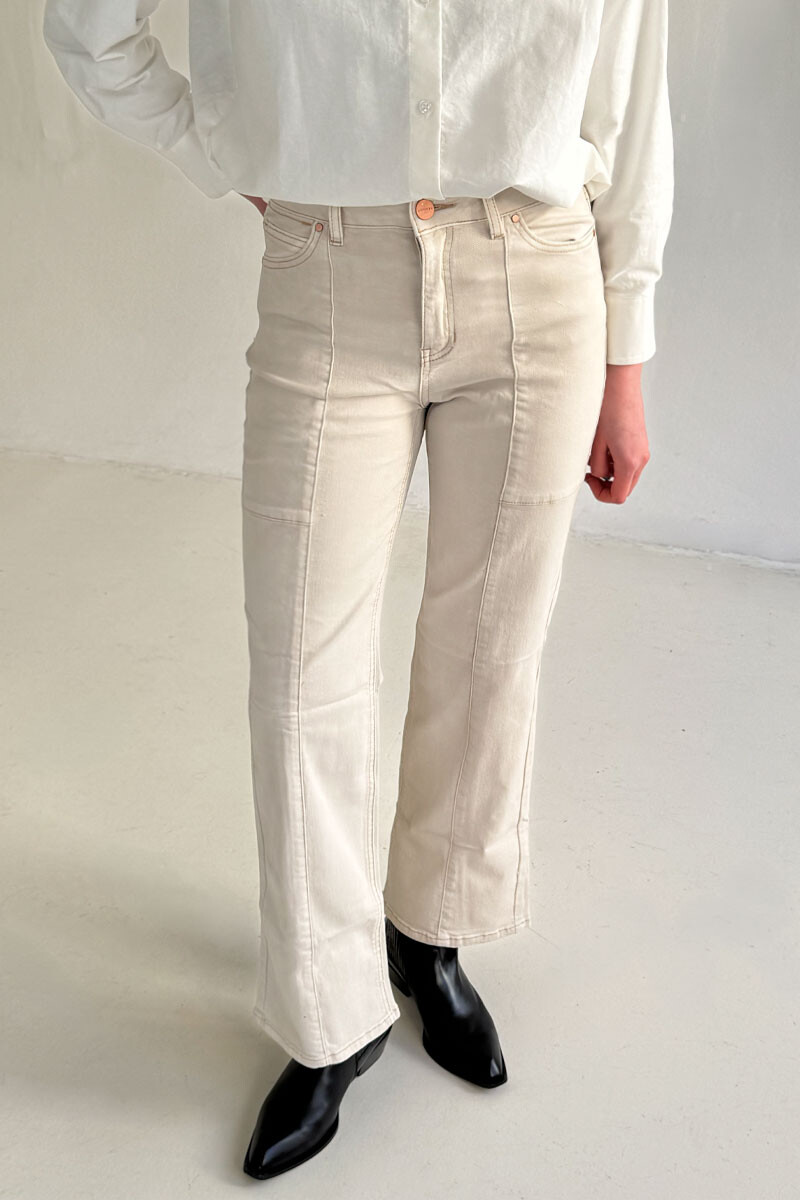 Linn Off White