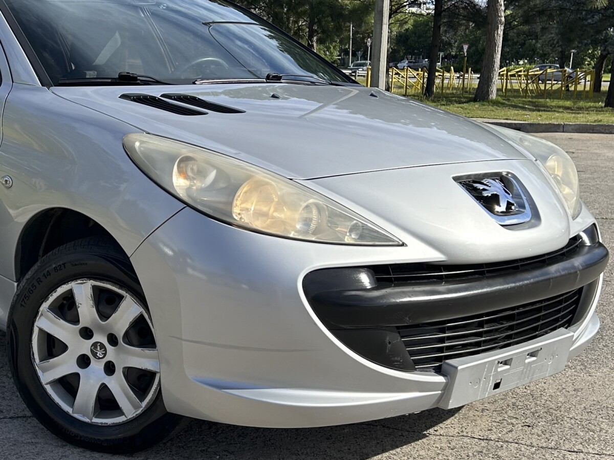 Peugeot 207 Extra Full EXCELENTE ESTADO! |Permuta / Financia Peugeot 207 Extra Full EXCELENTE ESTADO! |Permuta / Financia