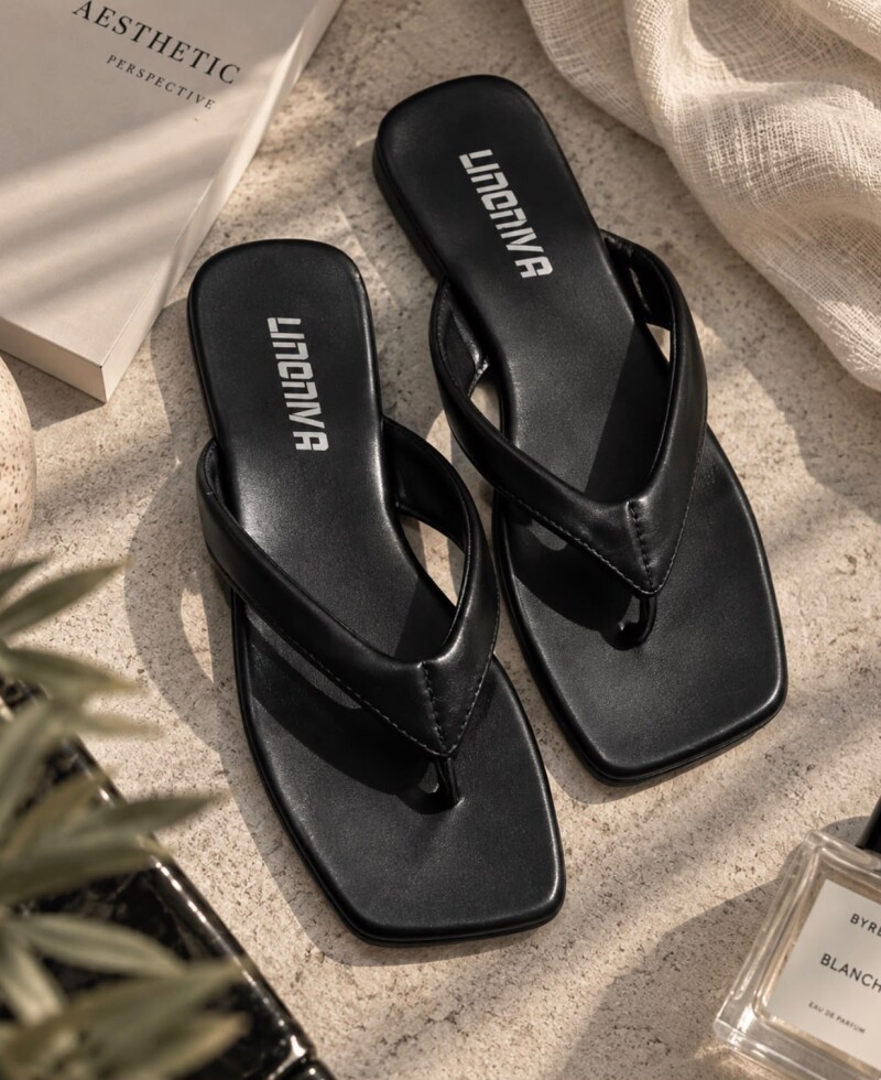 Sandalia Lola PRE VENTA negra