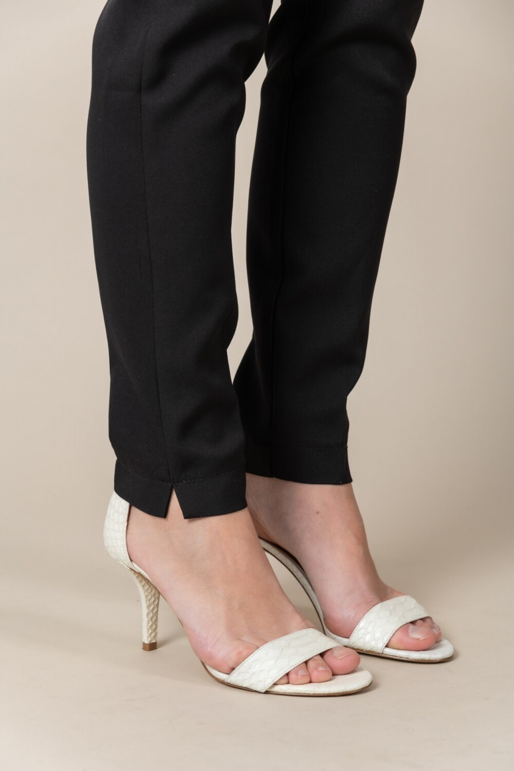 PANTALÓN ELIANA Negro
