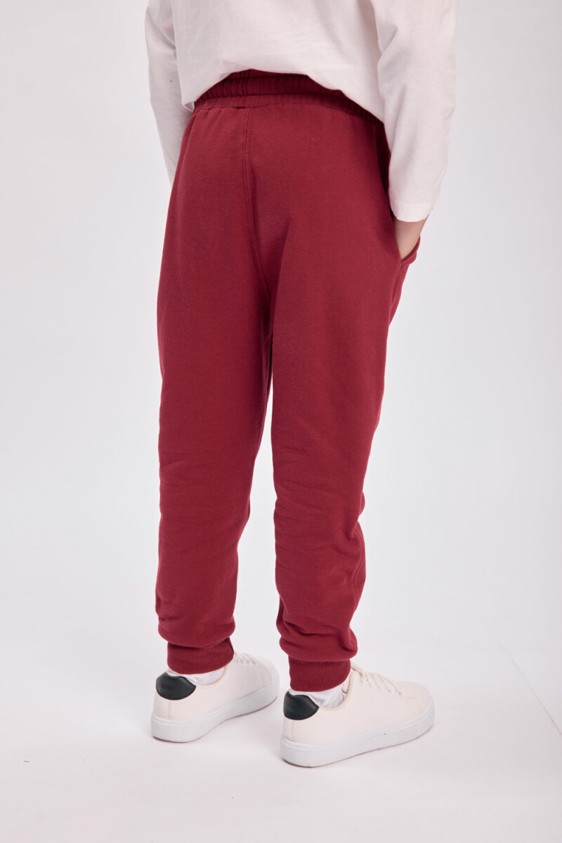 Pantalón deportivo jogger Bordó