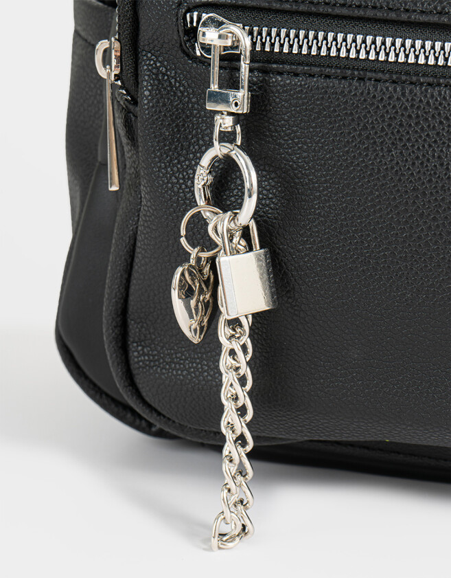 Mochilas Urbanas Mochila Con Charm Negro - Negro