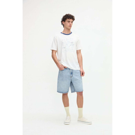 Remera Adkins Off white