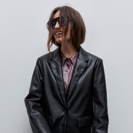 BLAZER LACAS Negro