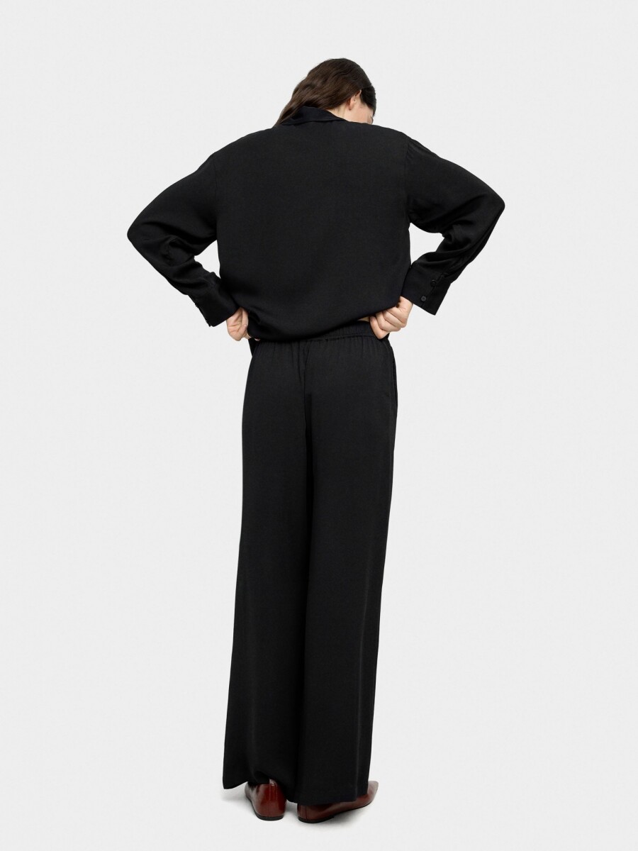 Pantalón Fluido Con Cintura Elástica negro