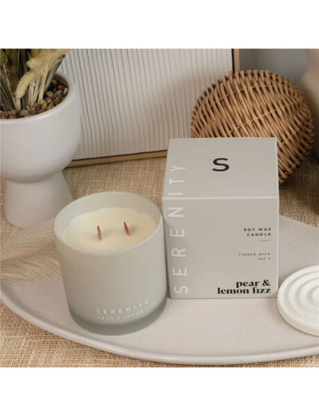 VELA AROMATICA 295ML SERENITY PEAR&LEMON FIZZ VELA AROMATICA 295ML SERENITY PEAR&LEMON FIZZ