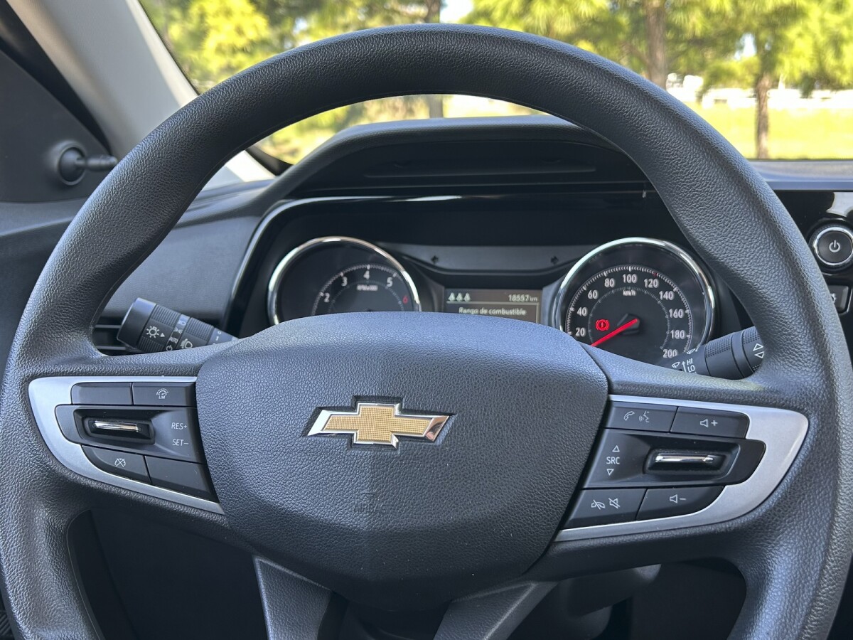 Chevrolet Montana LS 1.2T Extra Full | Permuta / Financia Chevrolet Montana LS 1.2T Extra Full | Permuta / Financia