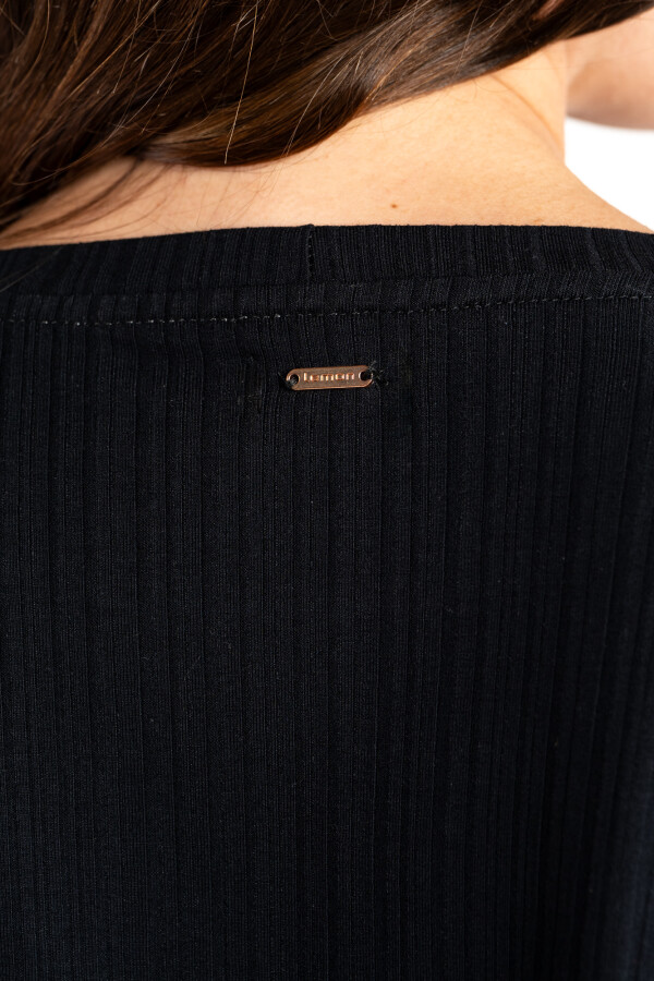 Remera Negro