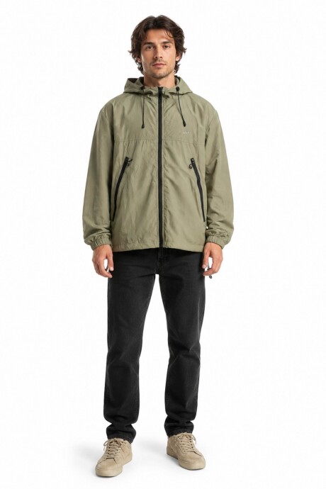 Campera Cortaviento Verde