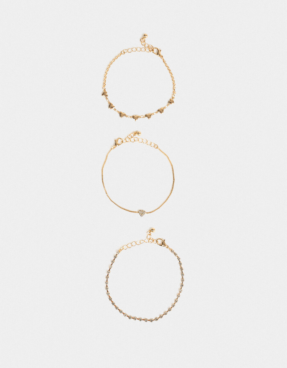 Set De Pulseras Con Corazones 