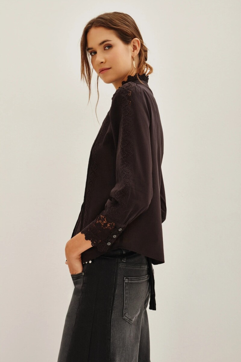 Camisa Pierre Negro