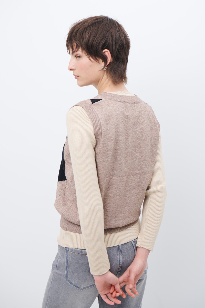 CHALECO ROMBOS BEIGE