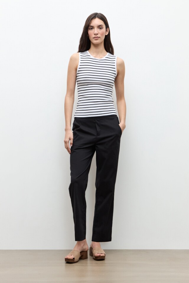 Pantalon recto negro