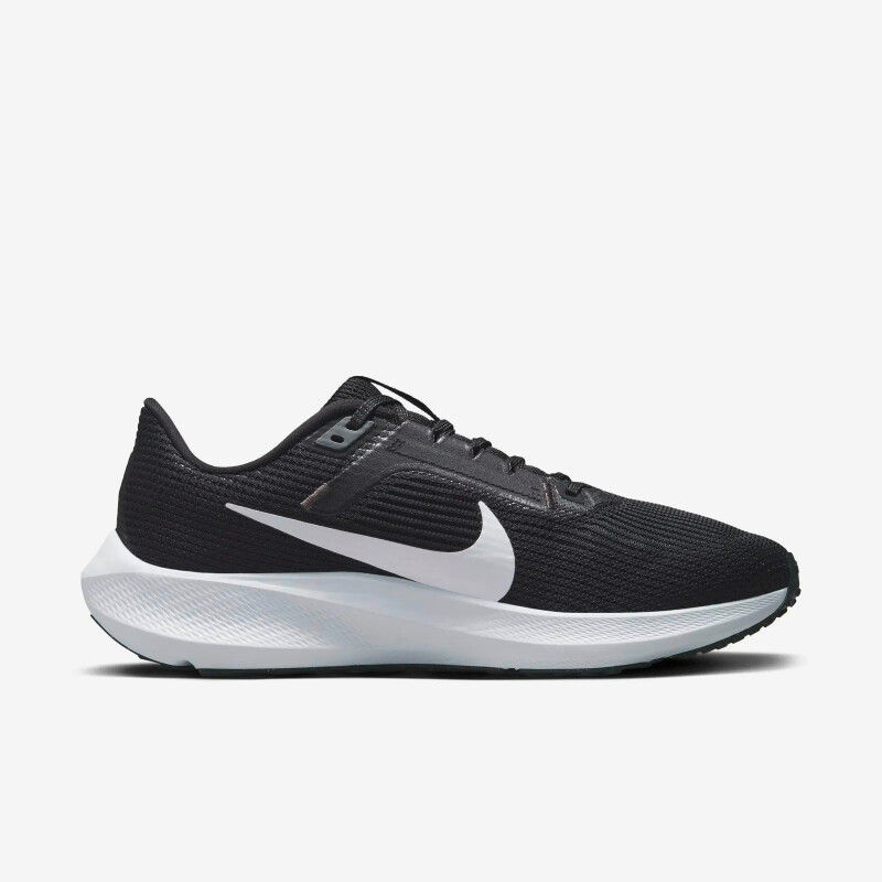 W NIKE AIR ZOOM PEGASUS 40 Negro
