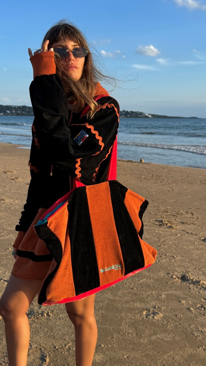 Towel Bag - Marrón y Negro 